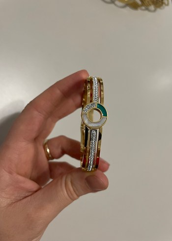 Altın Renkli Tokalı Kadın Bileklik - Görsel 16