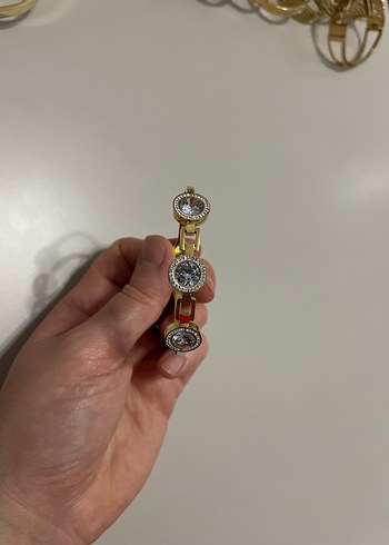 Altın Renkli Tokalı Kadın Bileklik - Görsel 6