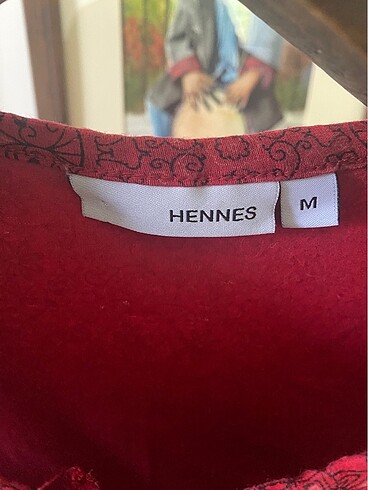 m Beden kırmızı Renk H&M üretimi Hennes bluz