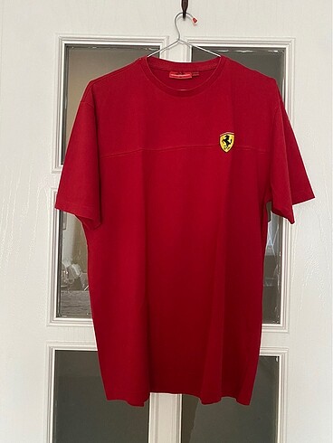 Ferrari Erkek Tişört (M)
