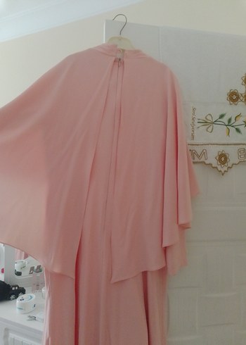 Pembe Uzun Kollu Drapeli Kadın Abiye - Görsel 3