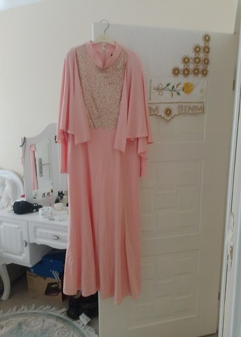 Pembe Uzun Kollu Drapeli Kadın Abiye - Görsel 5