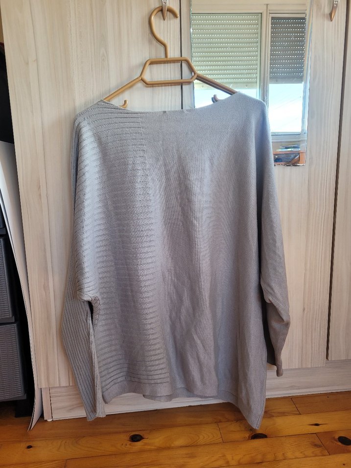 Gri Uzun Kollu Triko Kadın Kazak - Görsel 3