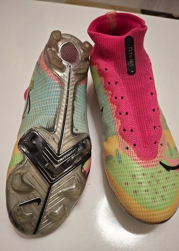 Pembe Bağcıksız Örgü Erkek Futbol Ayakkabısı (orijinal) - Görsel 3