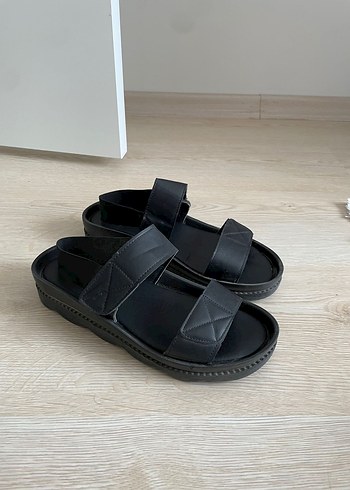 Diğer Siyah Kadın Günlük Bantlı Sandalet
