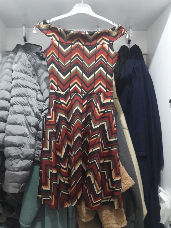 Retro Desenli Pilili Midi Elbise - Görsel 2