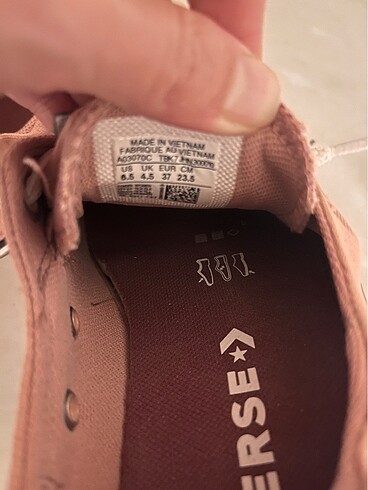 37 Beden pembe Renk Converse spor ayakkabı