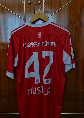 xl Beden BAYERN MÜNIH MUSIALA FORMA (XL)