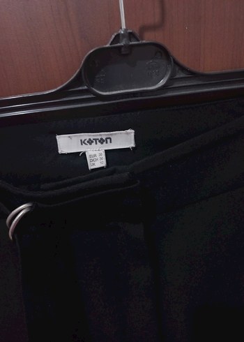 Koton Kemerli Siyah Kadın Kumaş Pantolon