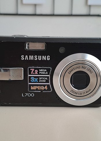 Samsung L700 Siyah Dijital Kamera