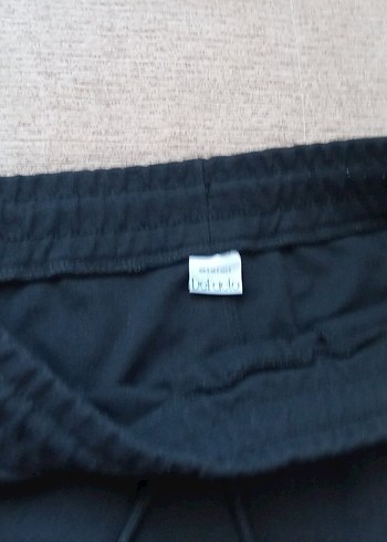 Siyah Fermuarlı Erkek Şort - Görsel 4