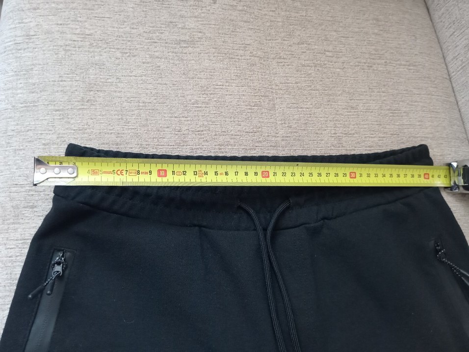 Siyah Fermuarlı Erkek Şort - Görsel 2