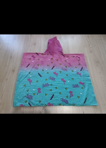 Renkli Kapüşonlu Kız Çocuk Panço - Görsel 3