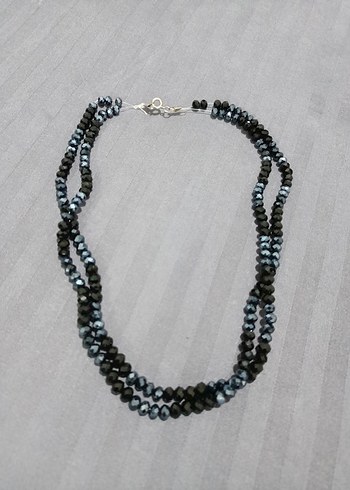 Uzun Siyah Boncuklu Gotik Kolye - Görsel 2