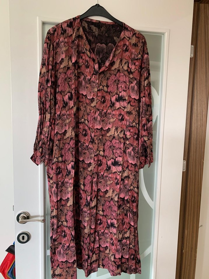 Düğmeli Uzun Bohem Pembe Elbise - Görsel 3