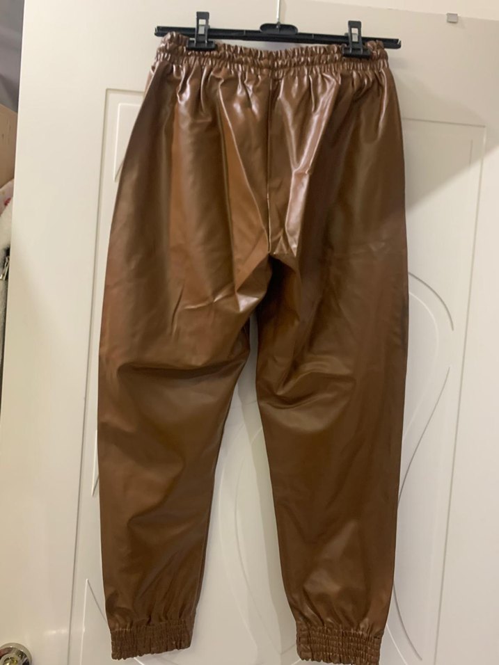 Kahverengi Deri Kadın Bol Kesim Pantolon - Görsel 2