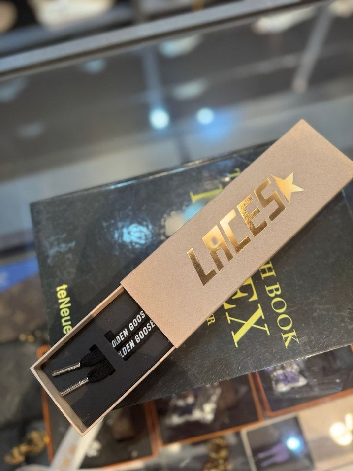 Golden Goose siyah sneaker bağcığı - Görsel 2