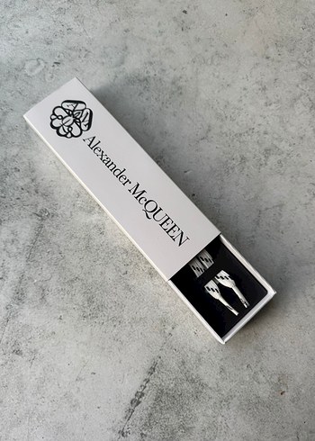 Alexander McQueen Beyaz Bağcık - Görsel 3