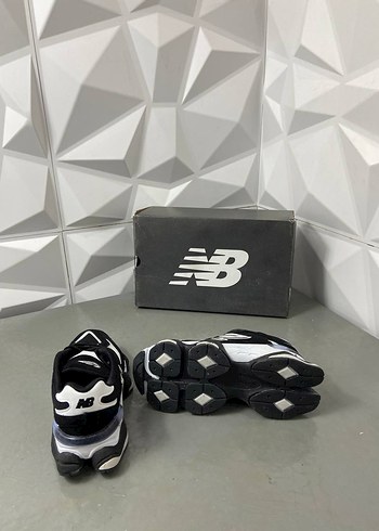 New Balance Siyah New Balance Spor Ayakkabı