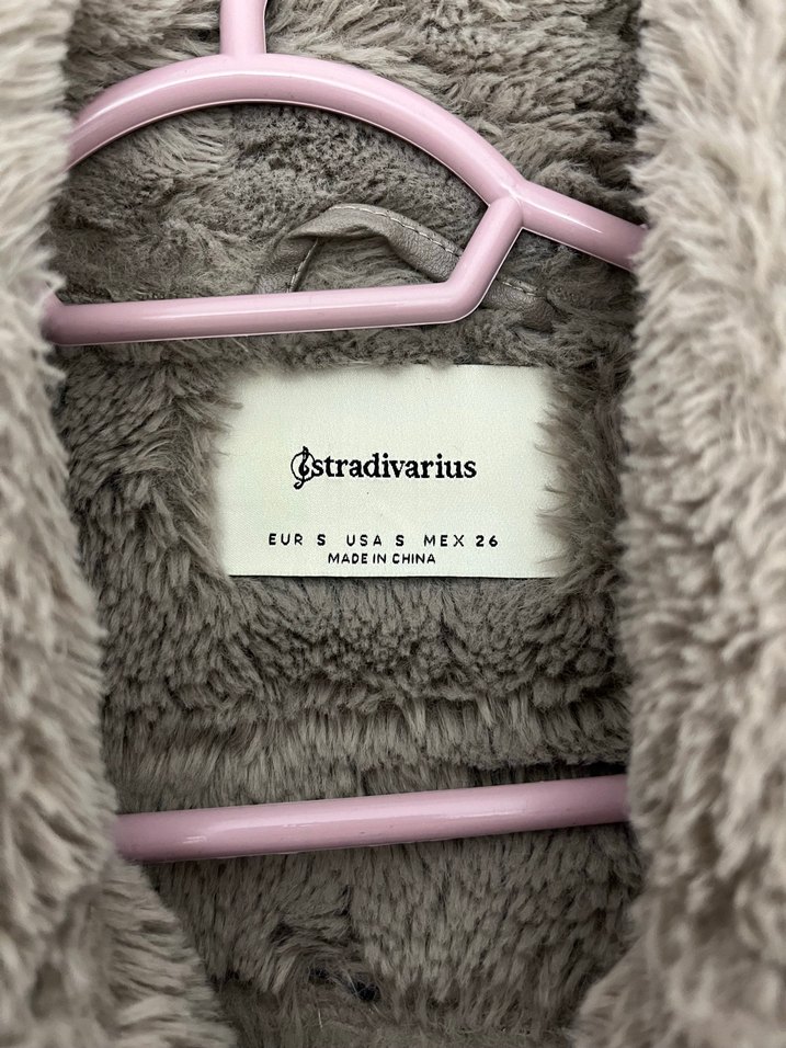 Stradivarius İçi Suni Kürklü Süet Mont - Görsel 3