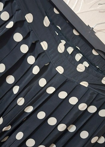 siyah Puantiyeli Pileli Midi Etek 40 42 uygundur sıfır urun - Görsel 5