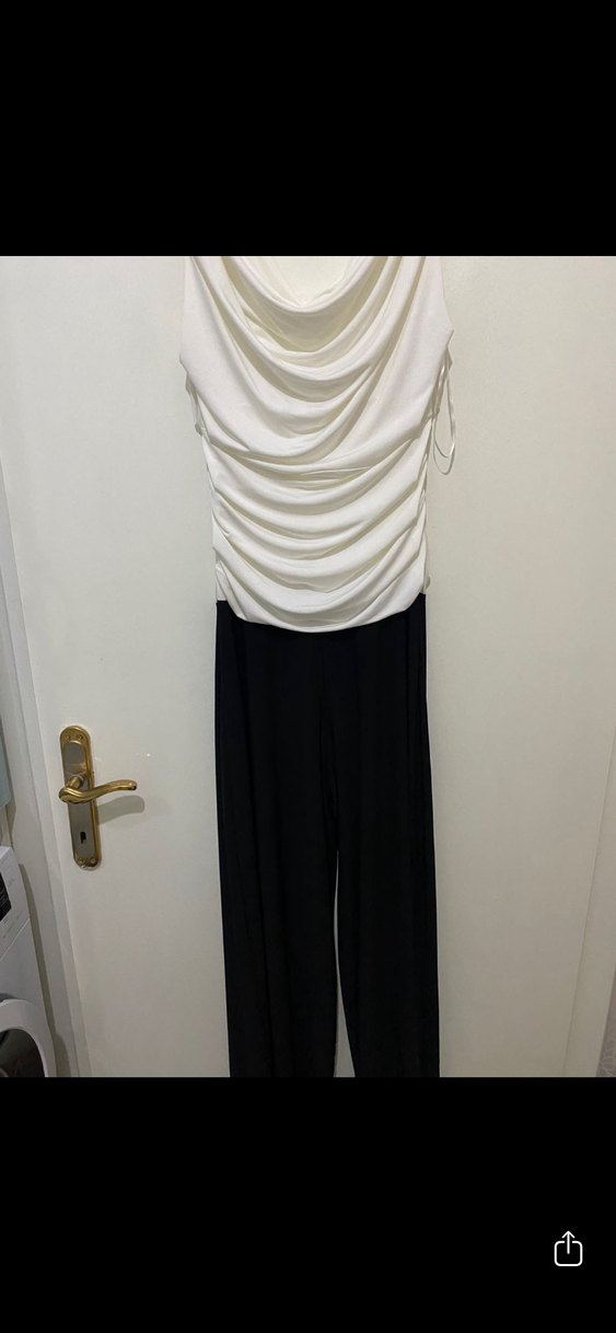 Batik Beyaz Kolsuz Drapeli Uzun Tulum - Görsel 2