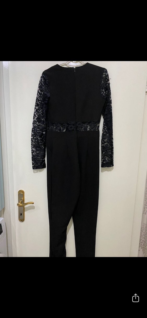 Uzun Kollu Siyah Dantelli Kadın Tulum - Görsel 2