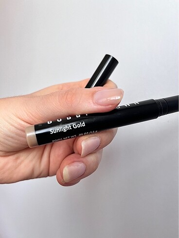 Beden Bobbi brown long wear cream shadow stick FAR
