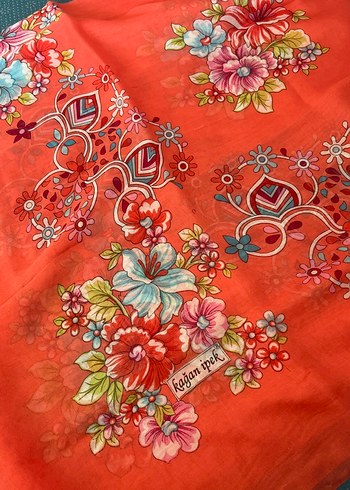 Kırmızı Çiçek Desenli Bohem Kadın Fuları yazma - Görsel 3