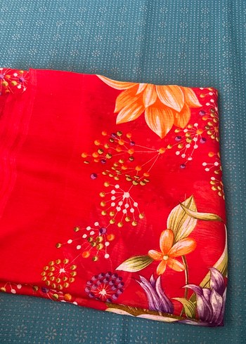 Kırmızı Çiçek Desenli Bohem Kadın Fuları yazma - Görsel 3