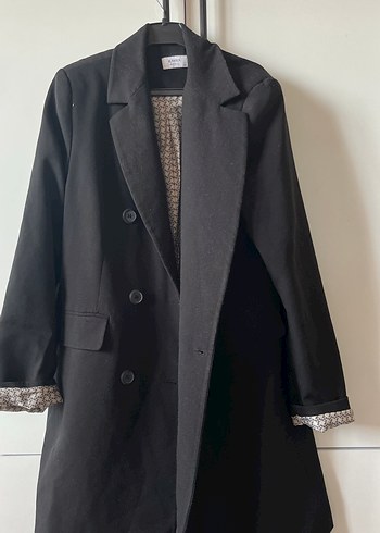 Siyah Düğmeli Uzun kaban - Görsel 3