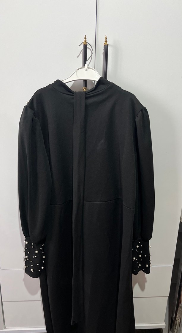 Uzun Kollu Siyah Drapeli Gotik Elbise - Görsel 4