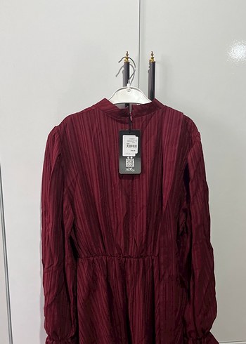 Bordo Piliseli Uzun Keten Elbise - Görsel 3