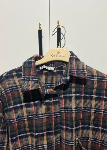 Düğmeli Uzun Kollu Kadın Gömlek - Görsel 3