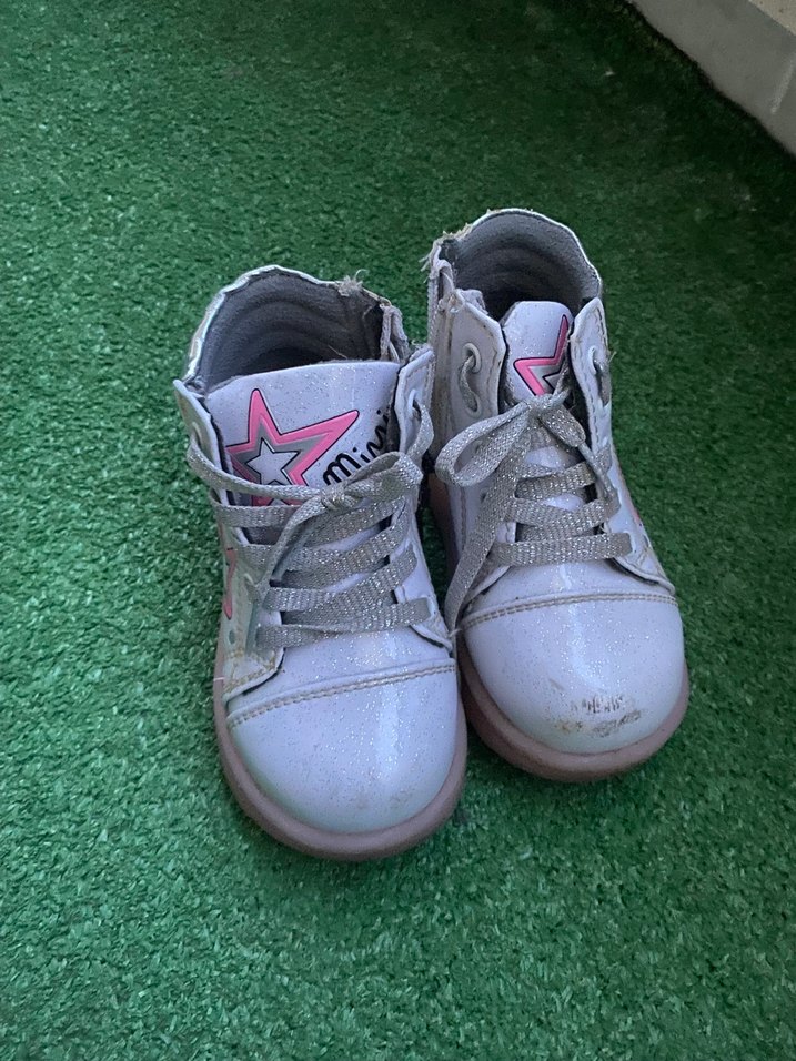 Renkli Baskılı Minnie Kız kışlık Ayakkabı 24 numara - Görsel 2