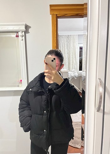 LC Waikiki Siyah Oversize Puff Mont Yüksek Yakalı