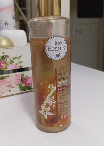 Bee Beauty Işıltılı Vücut Spreyi - Görsel 2