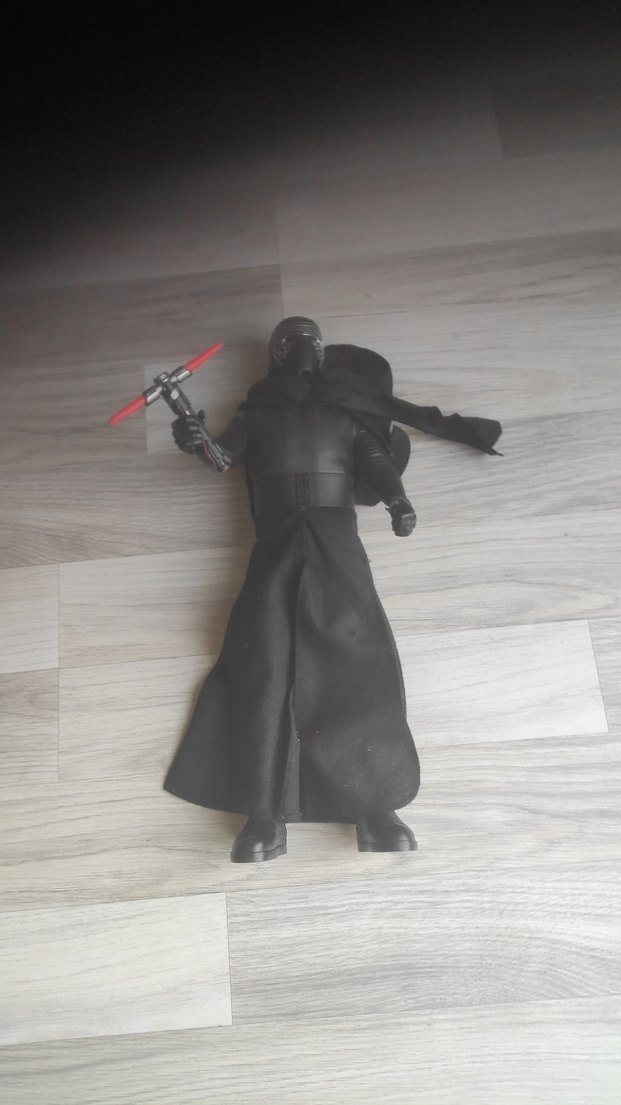 Siyah Kylo Ren Aksiyon Figürü - Görsel 2