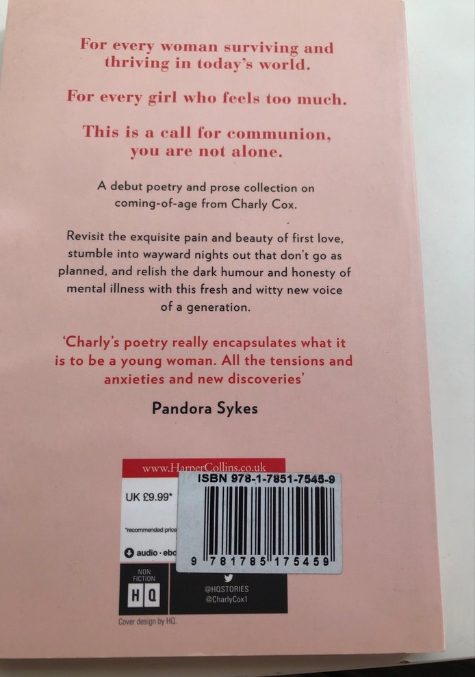 She Must Be Mad - Charly Cox İmzalı Şiir Kitabı - Görsel 2