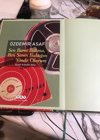 Özdemir Asaf - Sen Bana Bakma, Ben Senin Baktığın Yönde Olurum