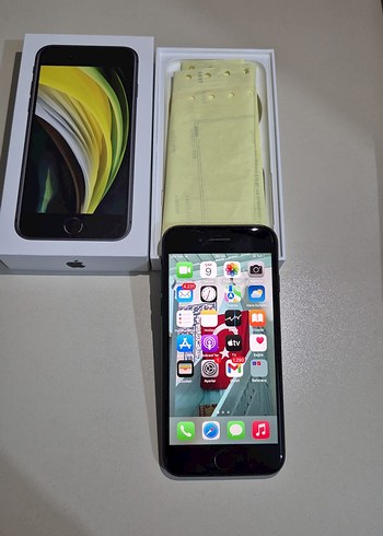 Apple iPhone SE Siyah Akıllı Telefon