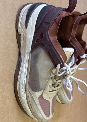 Zara Beyaz Gri Bağcıklı Kadın Spor Ayakkabı - Görsel 4