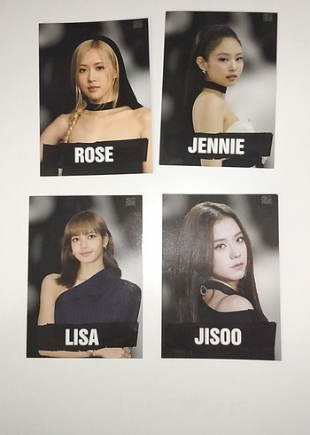 black pink set collectibels
