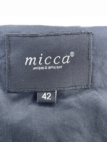 42 Beden siyah Renk Vintage Love Ceket %70 İndirimli.