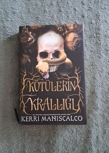 Kötülerin Krallığı - Kerri Maniscalco