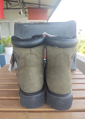 37 Beden Harley-Davidson Kahverengi Biker Bot 37