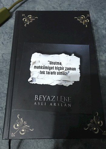 Beden Beyaz Leke Mahkumiyet - Aslı Arslan