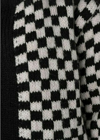 Kareli Örgü Hırka - Görsel 3