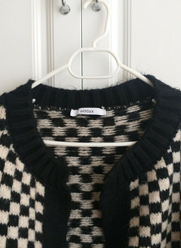 Kareli Örgü Hırka - Görsel 2