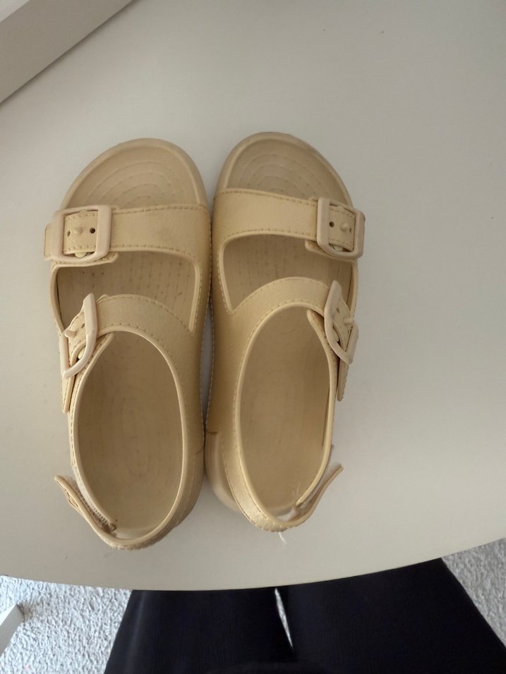 Bej İgor Çocuk Tokalı Sandalet - Görsel 2